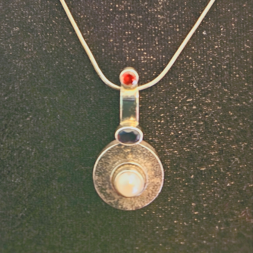 sterling silver ruby pearl and sapphire  precious stones necklace